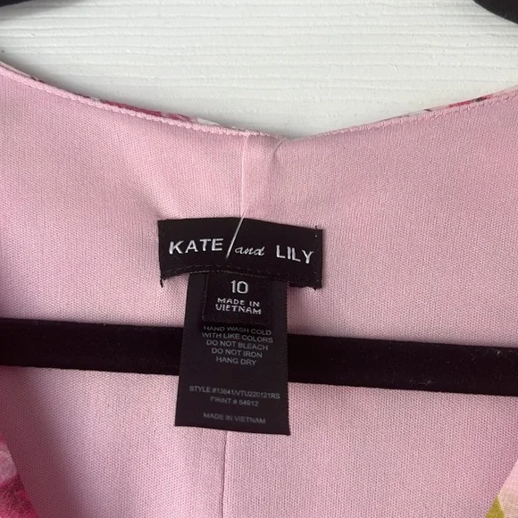 Ladies pink floral sleeveless dress - Picture 3 of 9